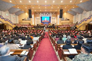  주일 2부예배 (박아브라함 원로목사 명예철학 박사학위 수여식)