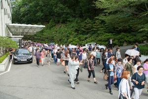  주일 교회 둘러보기